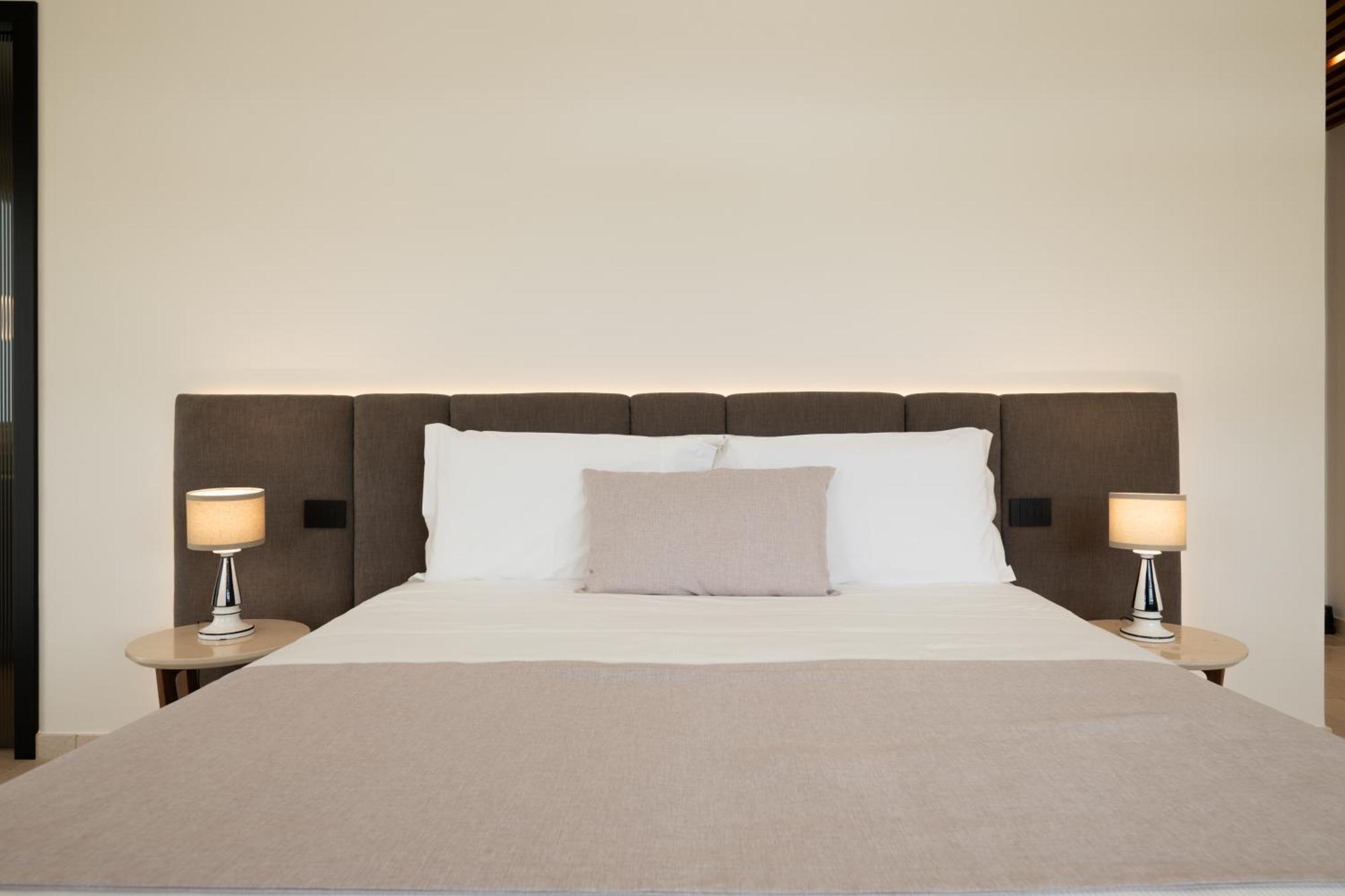 チステルニーノ Essenza Relais Contemporaneo Bed & Breakfast エクステリア 写真
