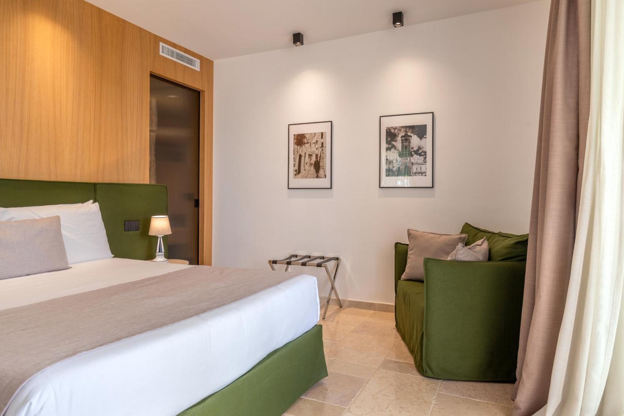 チステルニーノ Essenza Relais Contemporaneo Bed & Breakfast エクステリア 写真